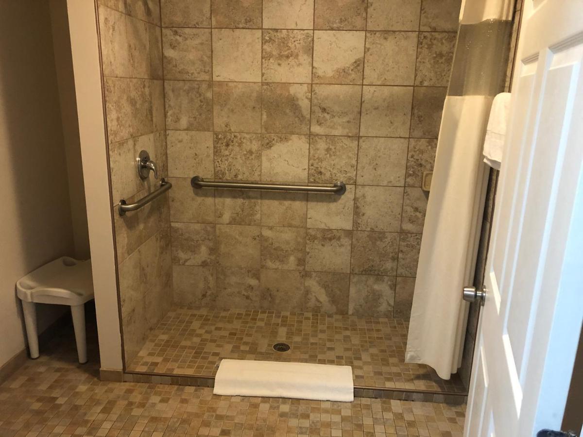 Rodeway Inn & Suites Walhalla Экстерьер фото