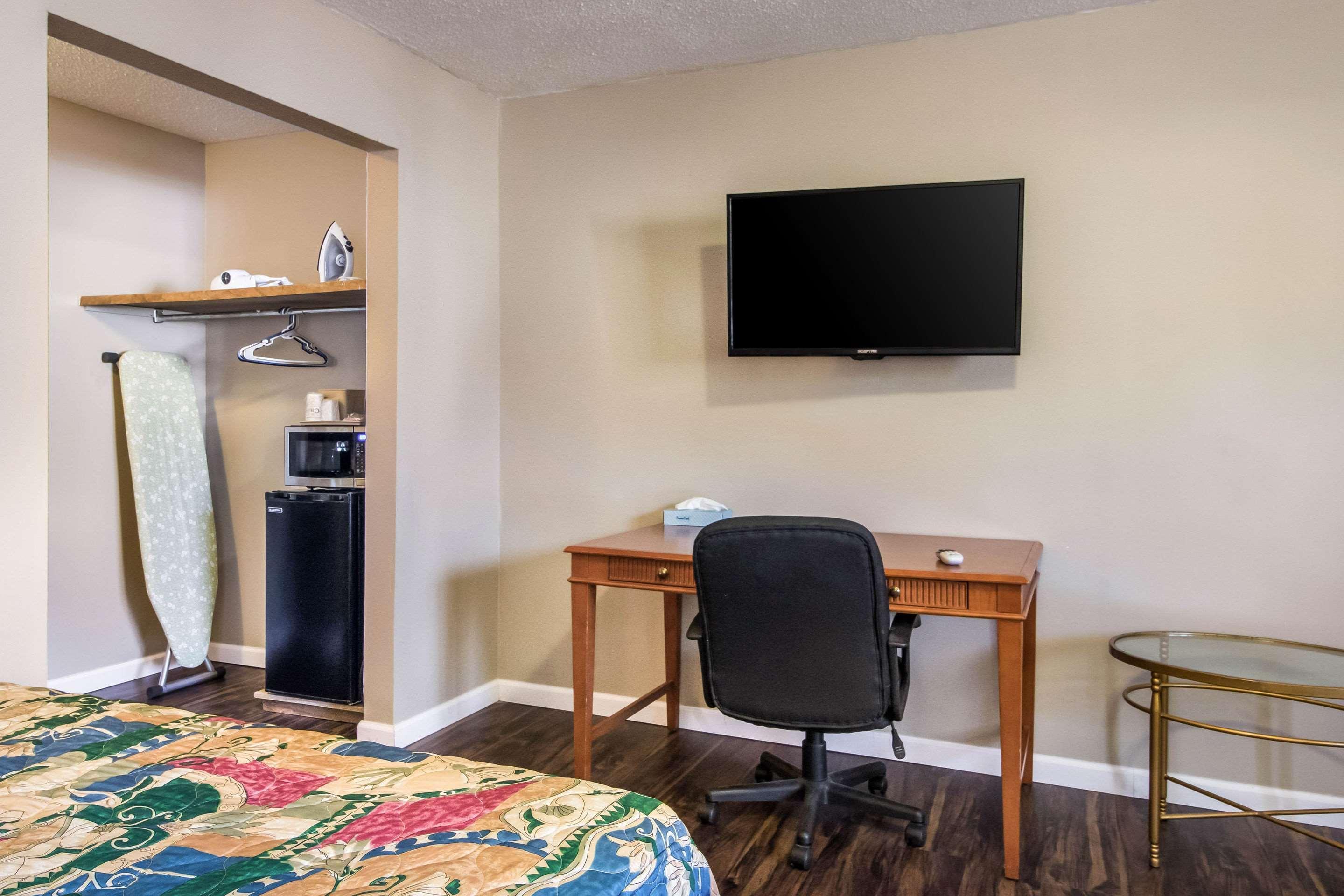 Rodeway Inn & Suites Walhalla Экстерьер фото