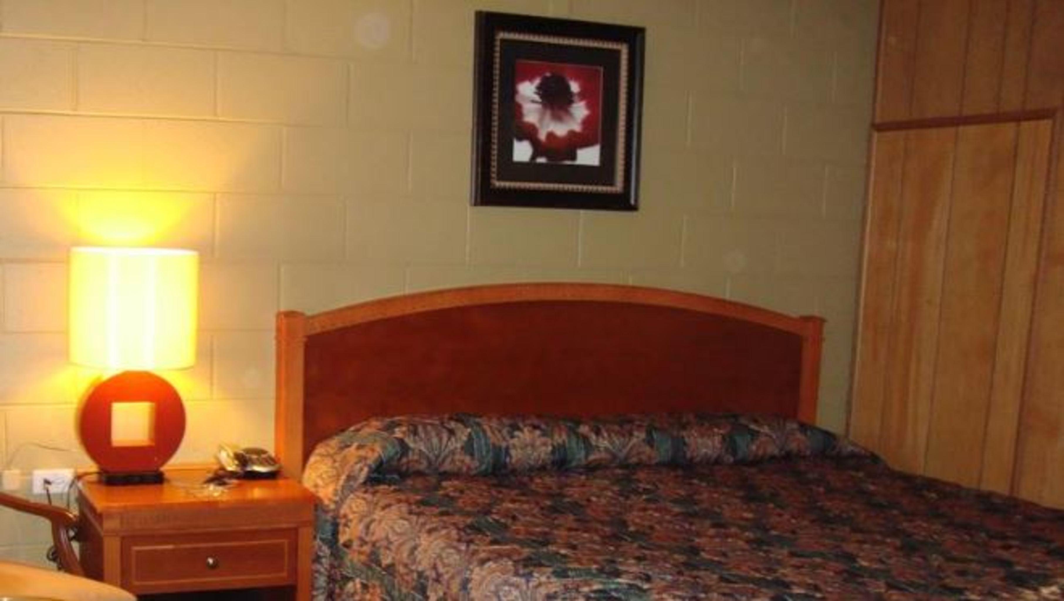 Rodeway Inn & Suites Walhalla Экстерьер фото